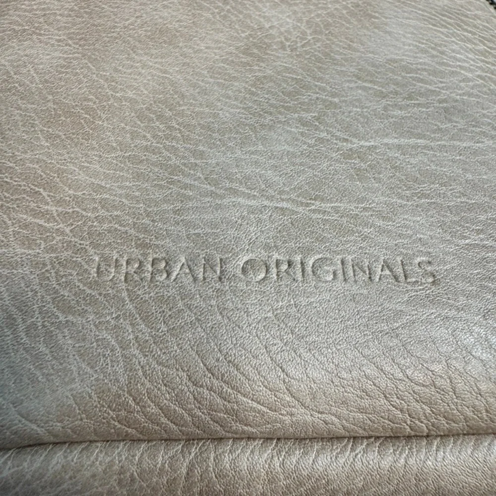 Urban Originals Sling Bag Blush Pink Vegan Leather Crossbody Backpack Strap